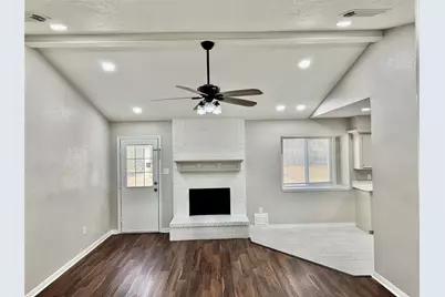 2906 Spring Creek Lane, Pearland, TX 77581 - Photo 4