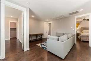 434 Yale Oaks Ln, Houston, TX 77091 - Photo 8
