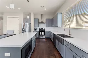 434 Yale Oaks Ln, Houston, TX 77091 - Photo 8