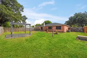1223 Bramblebury Dr, Sugar Land, TX 77498 - Photo 28