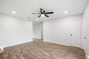 6415 Annunciation St, Houston, TX 77016 - Photo 10