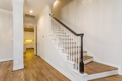 2504 Park Street #B, Houston, TX 77019 - Photo 12