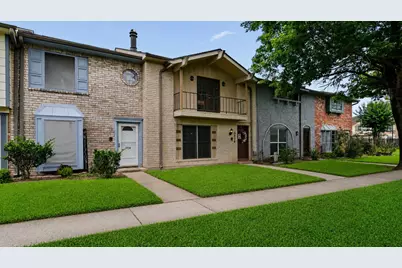 3936 Laura Leigh Drive, Friendswood, TX 77546 - Photo 2