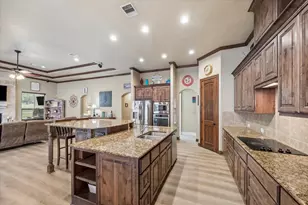 514 Pinehurst Dr, New Ulm, TX 78950 - Photo 8