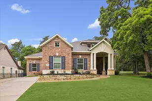 514 Pinehurst Dr, New Ulm, TX 78950 - Photo 2