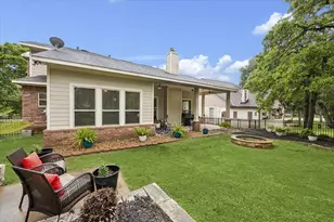 514 Pinehurst Dr, New Ulm, TX 78950 - Photo 26