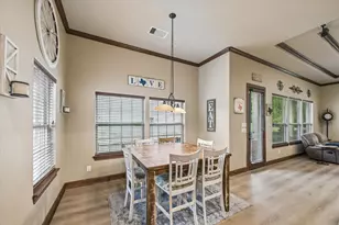514 Pinehurst Dr, New Ulm, TX 78950 - Photo 12