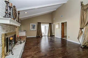 10915 Kitty Brook Dr, Houston, TX 77071 - Photo 10