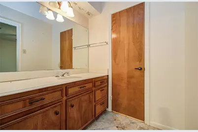 10915 Kitty Brook Drive, Houston, TX 77071 - Photo 28