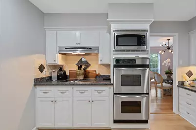 2828 S Logrun Circle, The Woodlands, TX 77380 - Photo 10