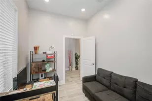 11707 Barwood Bend Dr, Houston, TX 77065 - Photo 36