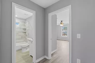 16680 E Ivanhoe, Montgomery, TX 77316 - Photo 20