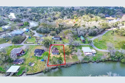 3315 Saint Anne Street, Liverpool, TX 77577 - Photo 8