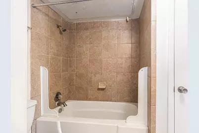3045 Walnut Bend Lane #33, Houston, TX 77042 - Photo 10