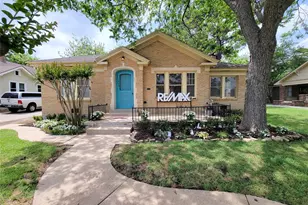 1502 S Market St, Brenham, TX 77833 - Photo 2