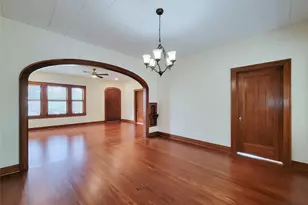 1502 S Market St, Brenham, TX 77833 - Photo 6