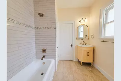 1502 S Market Street, Brenham, TX 77833 - Photo 12