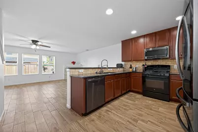 9931 Chimney Swift Lane, Conroe, TX 77385 - Photo 6