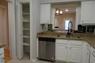864 Augusta Dr, Houston, TX 77057 - Photo 12