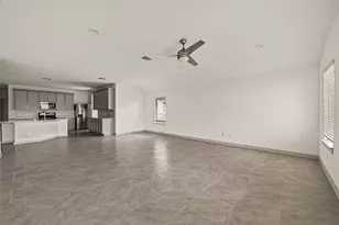 28943 Yachting Point Ln, Katy, TX 77494 - Photo 6