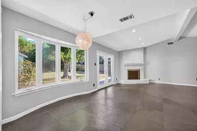 5938 Claridge Drive, Houston, TX 77096 - Photo 12