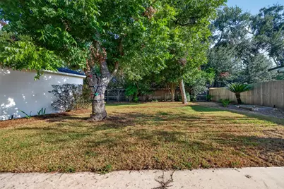 5938 Claridge Drive, Houston, TX 77096 - Photo 42
