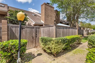 13740 Hollowgreen Drive #605, Houston, TX 77082 - Photo 2