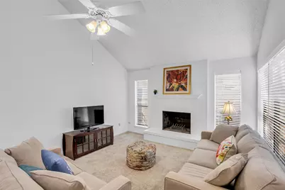 13740 Hollowgreen Drive #605, Houston, TX 77082 - Photo 4