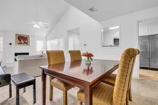 13740 Hollowgreen Dr, Houston, TX 77082 - Photo 10