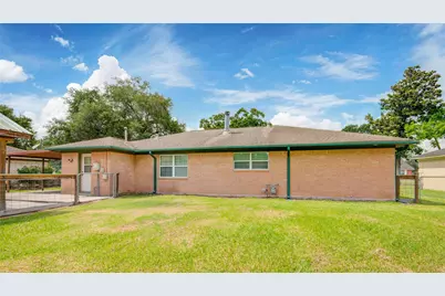 1461 Camellia Drive, Sweeny, TX 77480 - Photo 32