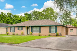 1461 Camellia Dr, Sweeny, TX 77480 - Photo 1