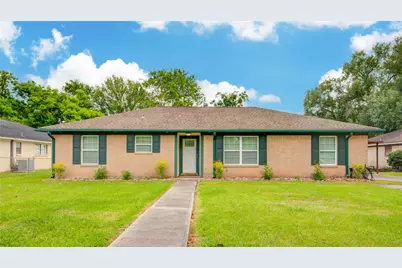 1461 Camellia Drive, Sweeny, TX 77480 - Photo 2