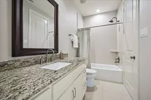 1223 Welch St, Houston, TX 77006 - Photo 24