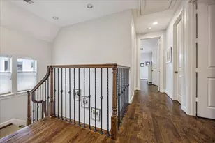 1223 Welch St, Houston, TX 77006 - Photo 16