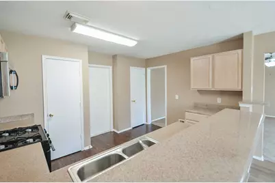17327 Davenway Dr, Houston, TX 77084 - Photo 2