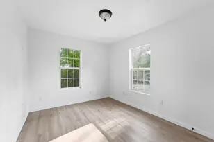 8038 Record St, Houston, TX 77028 - Photo 16