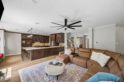 8703 Chipping Rock Drive, Sugar Land, TX 77479 - Photo 10