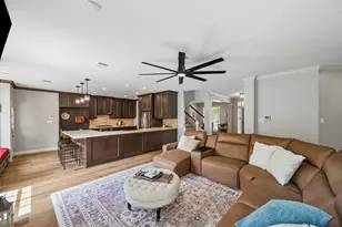 8703 Chipping Rock Dr, Sugar Land, TX 77479 - Photo 10