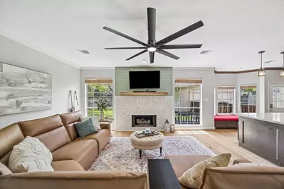 8703 Chipping Rock Drive, Sugar Land, TX 77479 - Photo 4