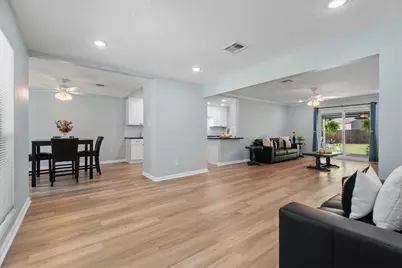 351 Linnwood Drive N, New Caney, TX 77357 - Photo 12