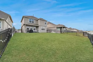 24726 Bastiani Canvas Ln, Katy, TX 77493 - Photo 10
