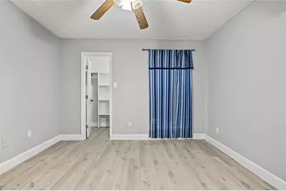 10001 Westpark Drive #69, Houston, TX 77042 - Photo 12