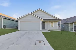 1052 Shutter Wy, Kerrville, TX 78028 - Photo 4