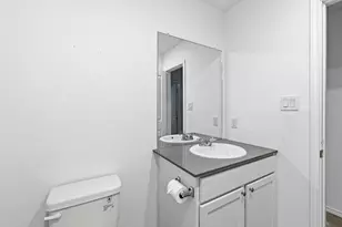 1052 Shutter Wy, Kerrville, TX 78028 - Photo 10