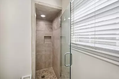 5942 Portal Drive, Houston, TX 77096 - Photo 16