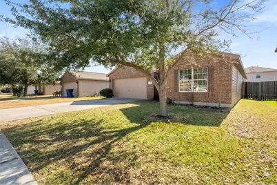 830 Paradise Road, Baytown, TX 77521 - Photo 2