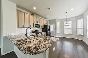 13706 Alaskan Brown Bear Trail, Crosby, TX 77532 - Photo 10