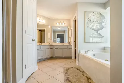 143 Hansom Trail, The Woodlands, TX 77382 - Photo 18