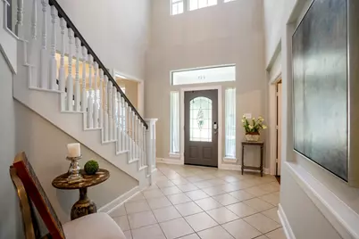 143 Hansom Trail, The Woodlands, TX 77382 - Photo 2