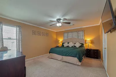 10106 Hollyvine Lane, Houston, TX 77089 - Photo 20